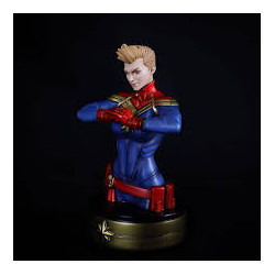 CAPTAIN MARVEL BUST MARVEL COMICS STATUE