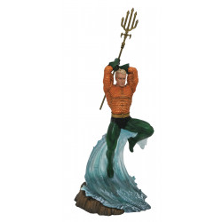 AQUAMAN DC COMICS GALLERY STATUE