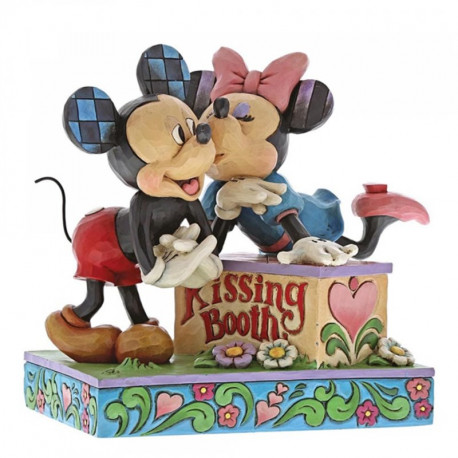 KISSING BOOTH DISNEY TRADITION STATUE