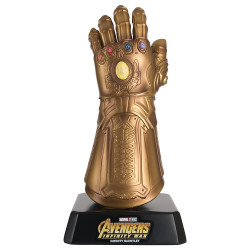 THANOS INFINITY GAUNTLET MARVEL HERO COLLECTOR MUSEUM 20 CM