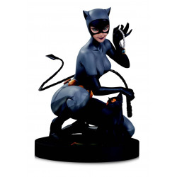 CATWOMAN BY STANLEY ARTGERM LAU DC DESIGNER SERIES STATUE 19 CM