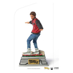 MARTY MCFLY ON HOVERBOARD RETOUR VERS LE FUTUR II STATUE ART SCALE 22 CM