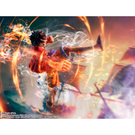 MONKEY D LUFFY ONE PIECE FIGURINE SH FIGUARTS THE RAID ON ONIGASHIMA 14 CM