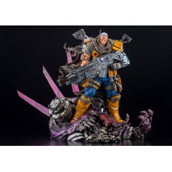 CABLE MARVEL FINE ART SIGNATURE SERIES FEATURING THE KUCHAREK BROTHERS STATUE 36 CM