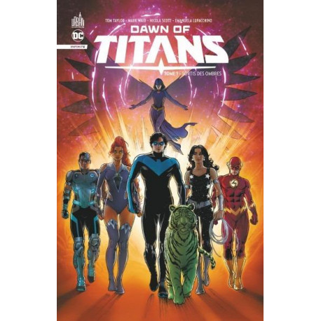 DAWN OF TITANS TOME 1