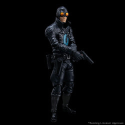 LOBSTER JOHNSON HELLBOY FIGURINE 17 CM