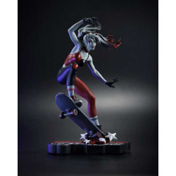 DC DIRECT STATUETTE HARLEY QUINN RED WHITE AND BLACK BY IVAN TAO 20 CM