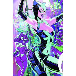 GOTHAM CITY SIRENS UNFIT FOR ORBIT 1 OF 5 CVR D GUILLEM MARCH CONNECTING CARD STOCK VAR