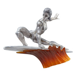 SILVER SURFER LES QUATRE FANTASTIQUES PREMIERS PAS MARVEL LEGENDS FIGURINE 15 CM