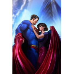 SUPERMAN 32 CVR E NOOBOVICH CARD STOCK VAR DC K O 