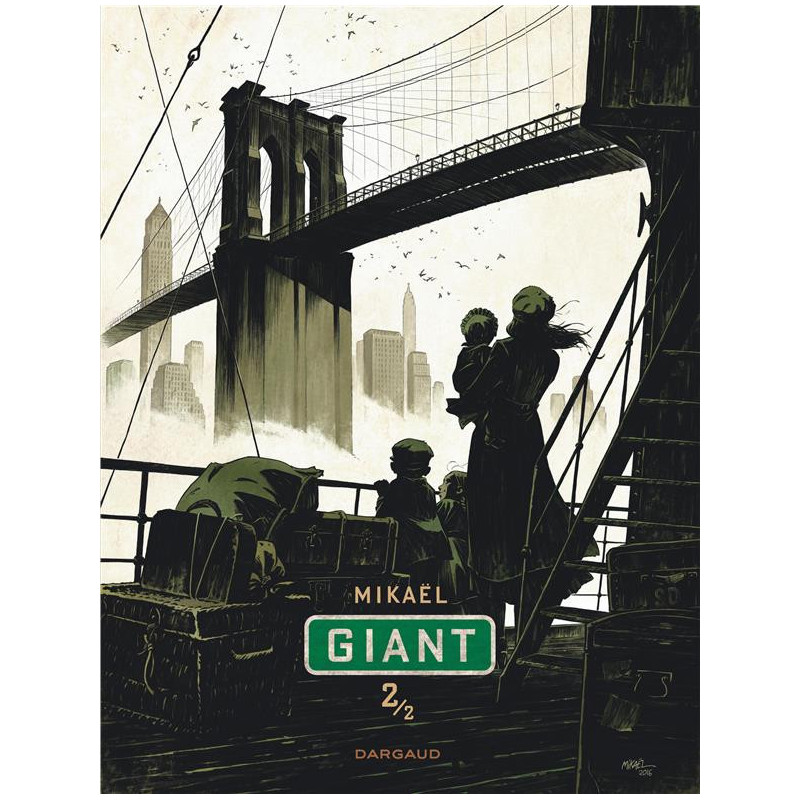 GIANT TOME 2