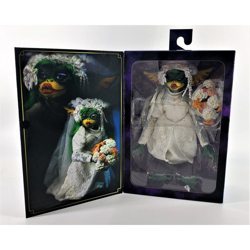 ULTIMATE GRETA WEDDING DRESS NECA LIMITED EDITION SAN DIEGO COMIC CON 