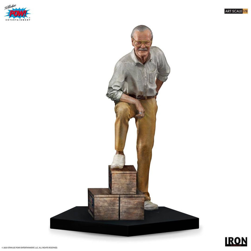 STAN LEE MARVEL STATUETTE ART SCALE 20 CM