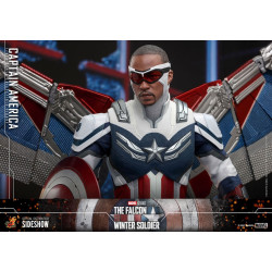 CAPTAIN AMERICA THE FALCON AND THE WINTER SOLDIER FIGURINE 30 CM