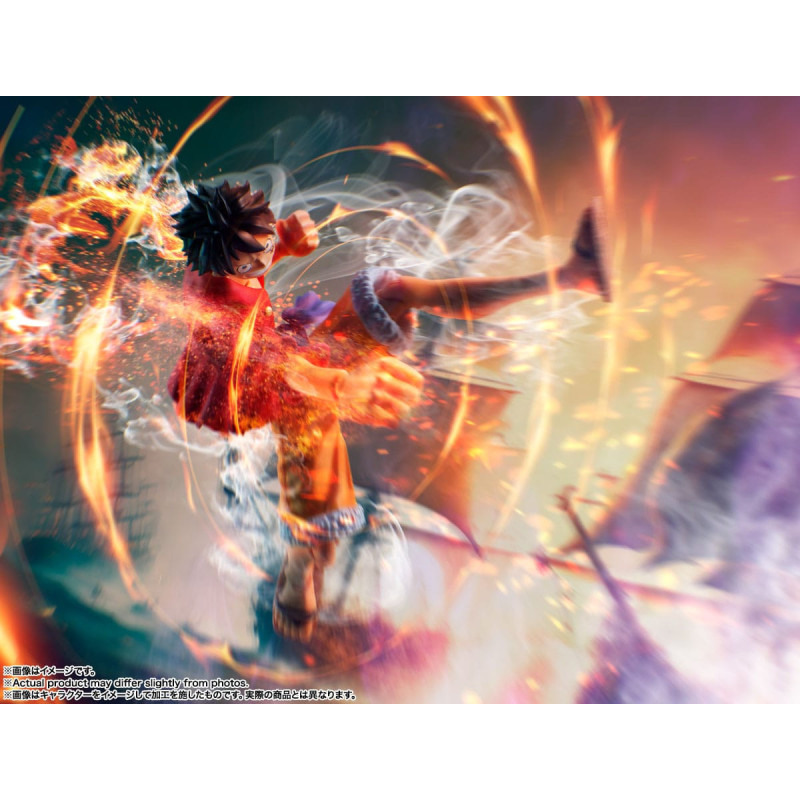 MONKEY D LUFFY ONE PIECE FIGURINE SH FIGUARTS THE RAID ON ONIGASHIMA 1