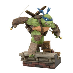 LEONARDO TORTUES NINJA GALLERY STATUE 23 CM
