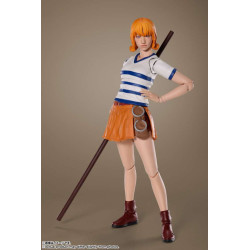 NAMI ONE PIECE LIVE ACTION FIGURINE S H FIGUARTS 15 CM