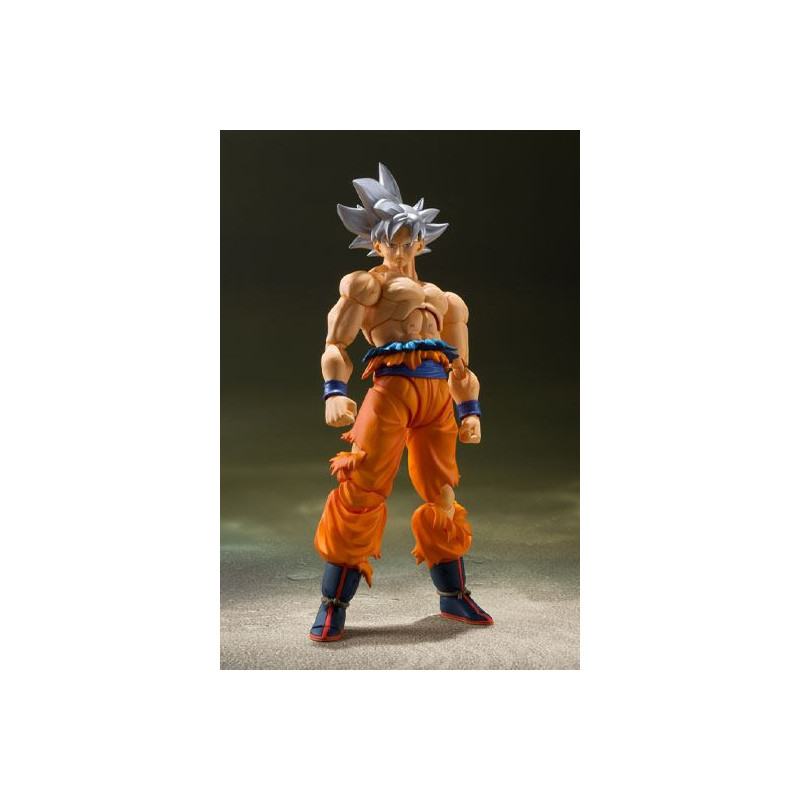 SON GOKU ULTRA INSTINCT DRAGON BALL SUPER FIGURINE SH FIGUARTS 14 CM