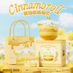 SANRIO CINNAMOROLL HONEY POT VEILLEUSE TACTILE AVEC SON SAC EDITION ABEILLE