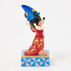 SORCERER MICKEY PERSONALITY POSE MAGICAL MOMENT