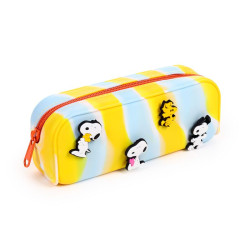 TROUSSE SILICONE AVEC CHARMES SNOOPY
