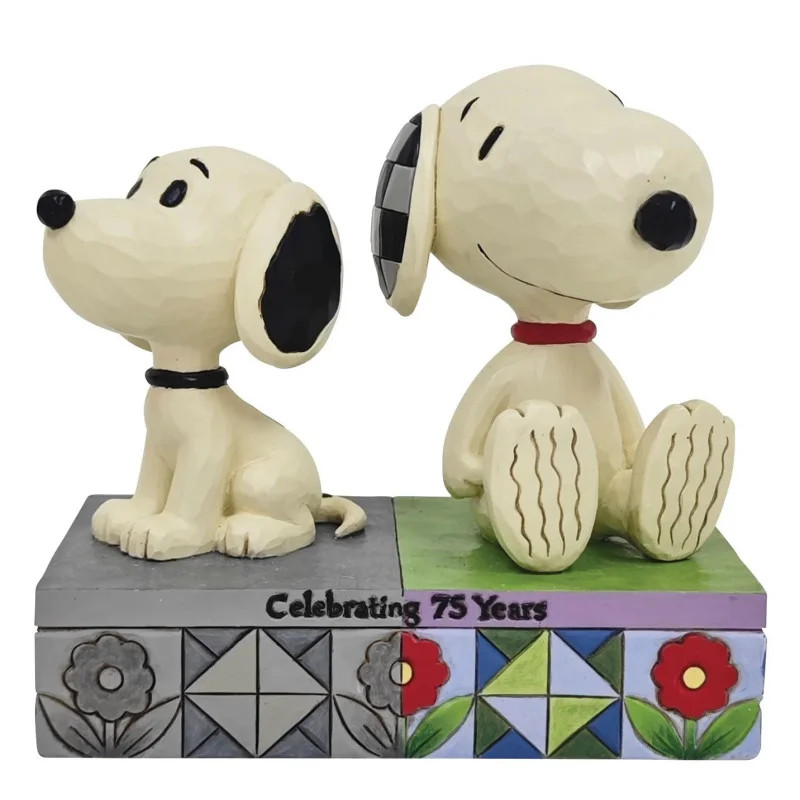FIGURINE 1950 VS MODERN SNOOPY