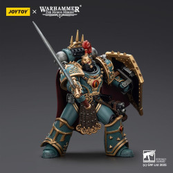 LITTLE HORUS AXIMAND CAPTAIN OF THE 5TH COMPANY WARHAMMER HORUS HERESY FIGURINE 15CM