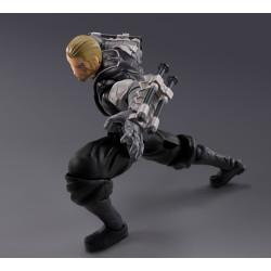 ISAO SHINOMIYA KAIJU NO 8 FIGURINE S H FIGUARTS 17 CM