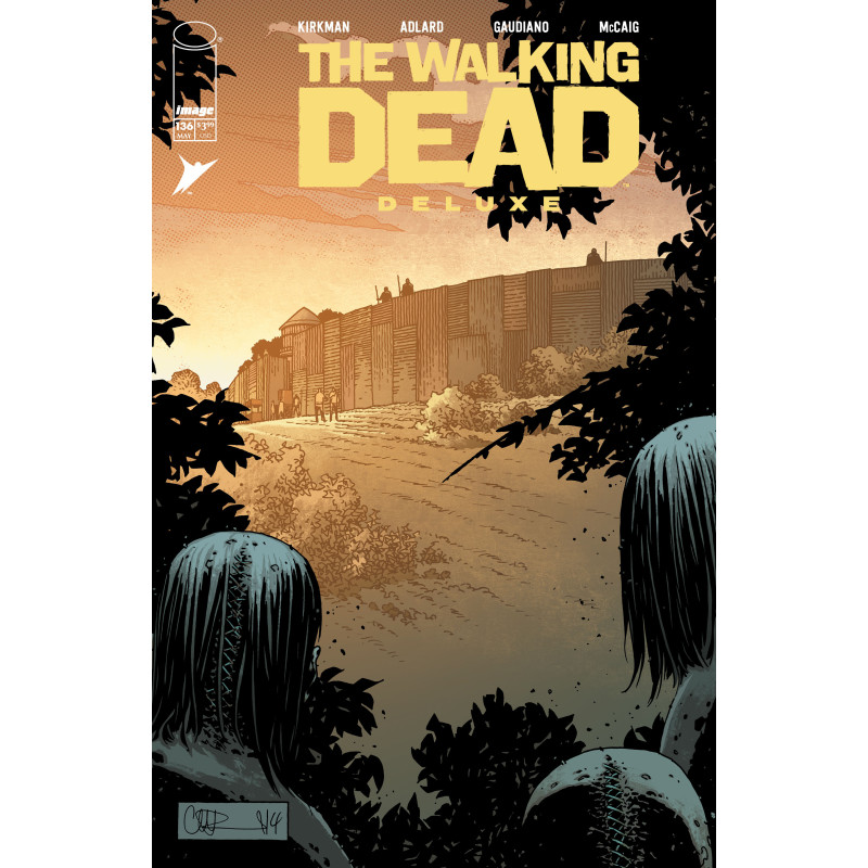 WALKING DEAD DELUXE 136 CVR B CHARLIE ADLARD & MAVE MCCAIG VAR (MR)