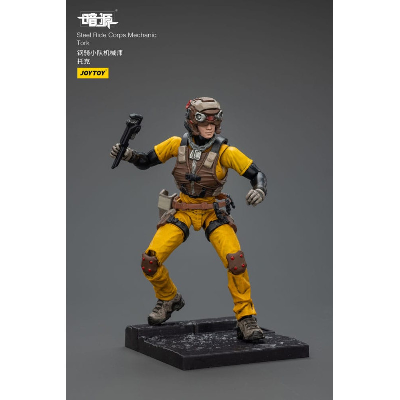 MECHANIC TORK STEEL RIDE CORPS DARK SOURCE FIGURINE 7 CM