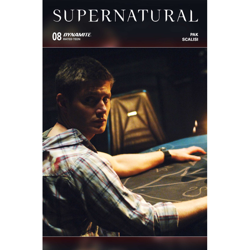 SUPERNATURAL 8 CVR D PHOTO DEAN WINCHESTER VAR