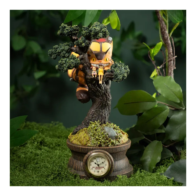 DIORAMA HORLOGE MEI SATSUKI ET CHATBUS DANS L ARBRE MON VOISIN TOTORO