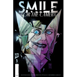 SMILE: FOR THE CAMERA 5 VARIANT B (DANI)