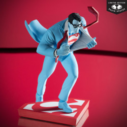 SUPERMAN DC RED & BLUE STATUETTE EDITION LIMITEE 16 CM