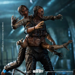 WALKING DEAD DEAD CITY MINI WALKER KING 1 18 SCALE