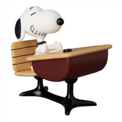 SNOOPY SUR SON BUREAU FIGURINE PEANUTS 9 CM