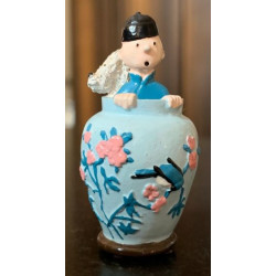 TINTIN ET MILOU DANS LA POTICHE FIGURINE