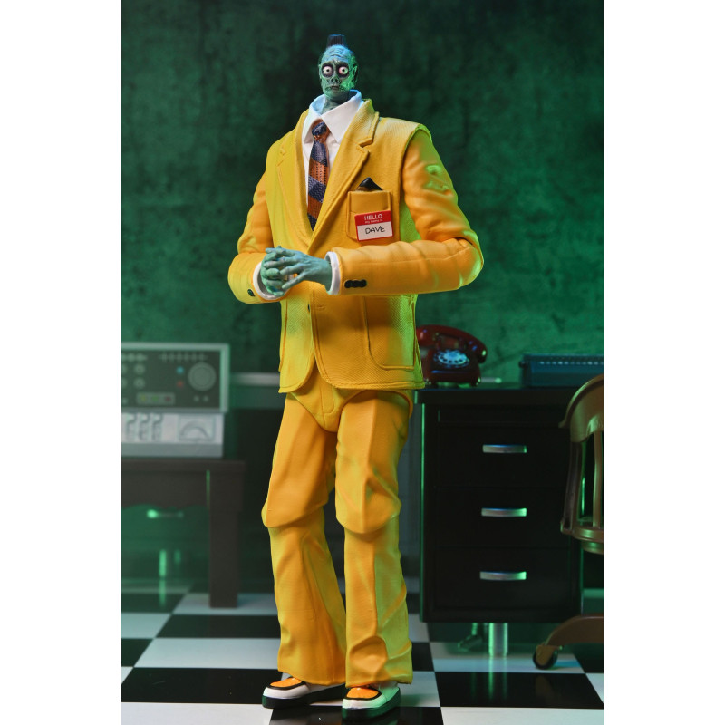 BOB SHRINKER BEETLEJUICE FIGURINE ULTIMATE 18 CM