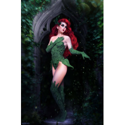 POISON IVY 47 CVR C NOOBOVICH CARD STOCK VAR (BATMAN BAD SEEDS)