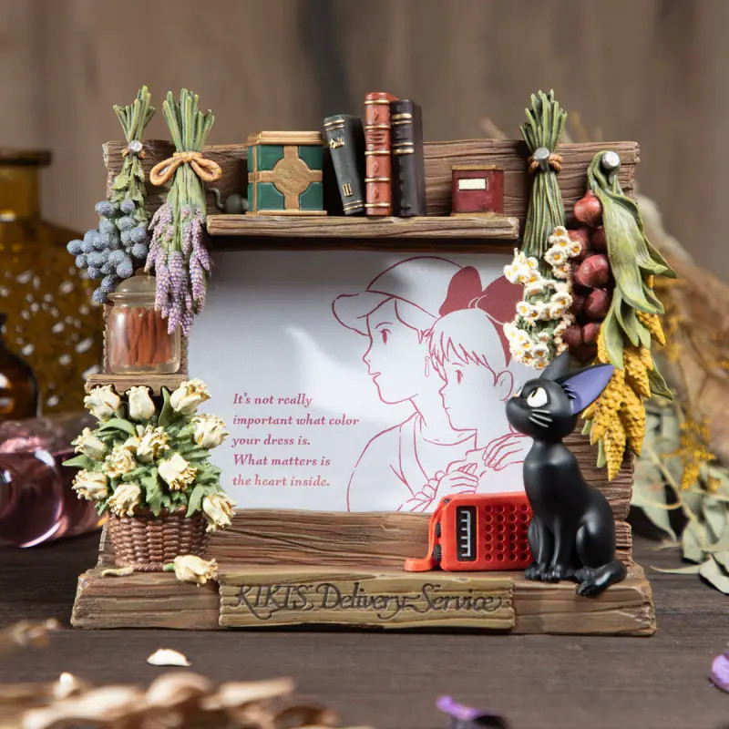 DIORAMA CADRE PHOTO LA MAISON DE KIKI-KIKI LA PETITE SORCIERE