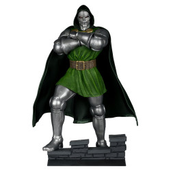 DR DOOM MARVEL COLLECTION STATUETTE 1/6 PVC 28 CM
