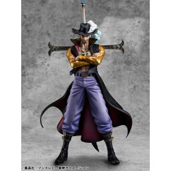 HAWK EYE DRACULE MIHAWK VERSION R ONE PIECE STATUETTE PVC P O P SA MAXIMUM 29 CM