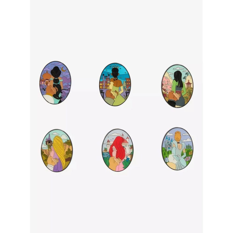 DISNEY PRINCESS HOLDING HAND BY LOUNGEFLY BLIND BOX PINS EMAILLES 4 CM