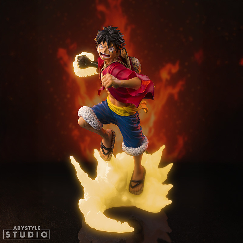 LUFFY PHOSPHORESCENT ONE PIECE FIGURINE SFC 16 CM