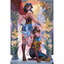 WONDER WOMAN 39 CVR D FAN YANG CARD STOCK VAR